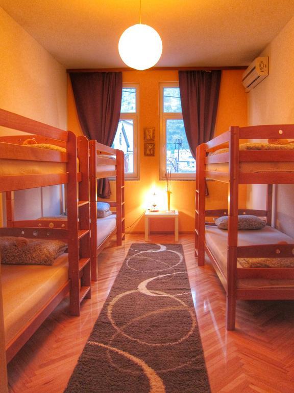 Hostel Taso'S House Mostar Exterior photo